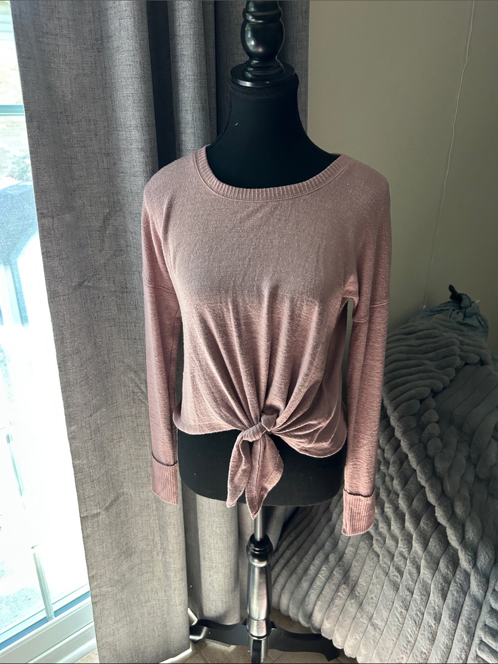 Abercrombie & Fitch Dusty Rose Tie-Front Long Sleeve Sweatshirt